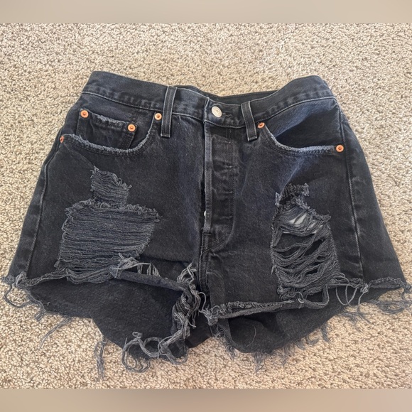 Black Levi shorts - Picture 1 of 2